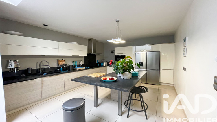 Ma-Cabane - Vente Maison Saint-Quentin, 257 m²