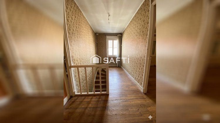 Ma-Cabane - Vente Maison Saint-Quentin, 179 m²