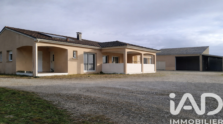 Ma-Cabane - Vente Maison Saint-Quentin-de-Chalais, 160 m²