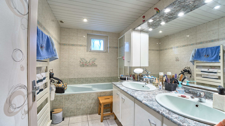 Ma-Cabane - Vente Maison SAINT QUENTIN EN MAUGES, 166 m²