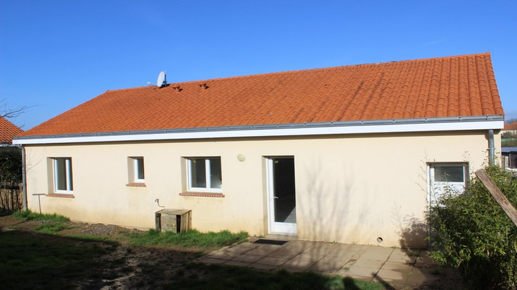 Ma-Cabane - Vente Maison SAINT QUENTIN EN MAUGES, 75 m²
