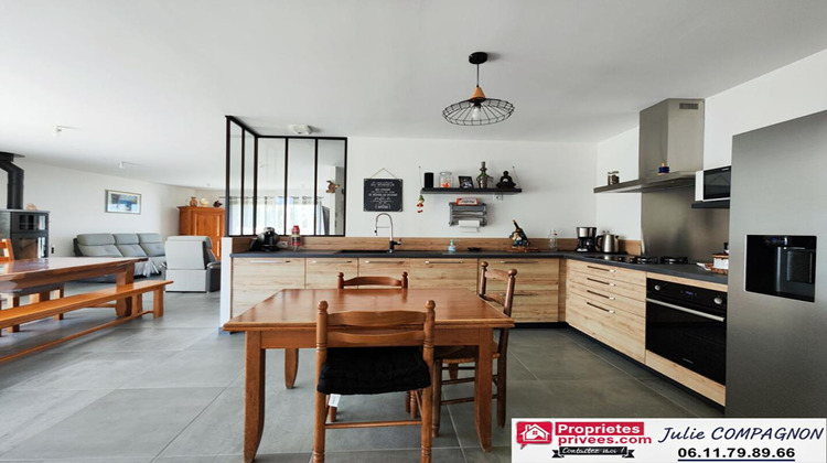Ma-Cabane - Vente Maison SAINT QUENTIN EN MAUGES, 100 m²