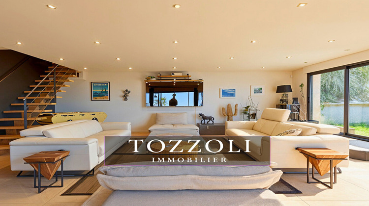 Ma-Cabane - Vente Maison SAINT-QUENTIN-FALLAVIER, 241 m²