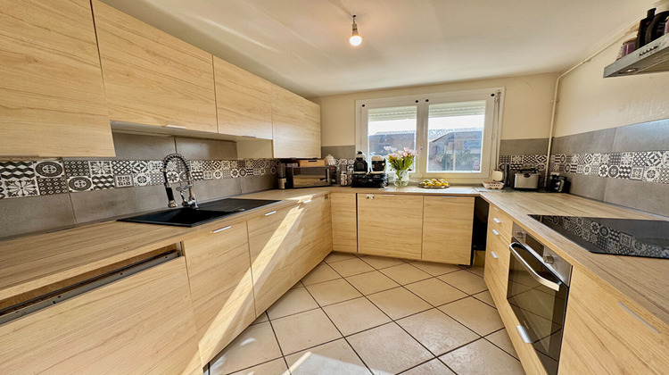 Ma-Cabane - Vente Maison SAINT-QUENTIN-FALLAVIER, 95 m²