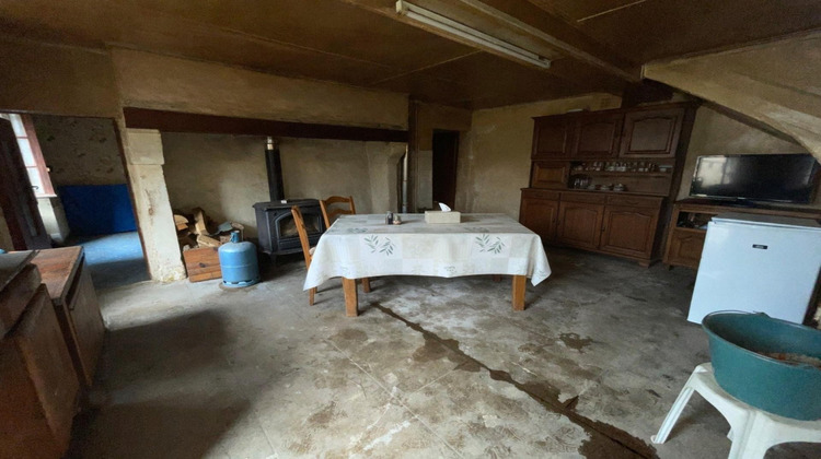 Ma-Cabane - Vente Maison Saint-Quentin-la-Chabanne, 100 m²