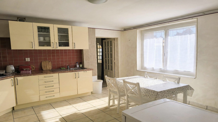 Ma-Cabane - Vente Maison Saint-Quentin-la-Chabanne, 95 m²