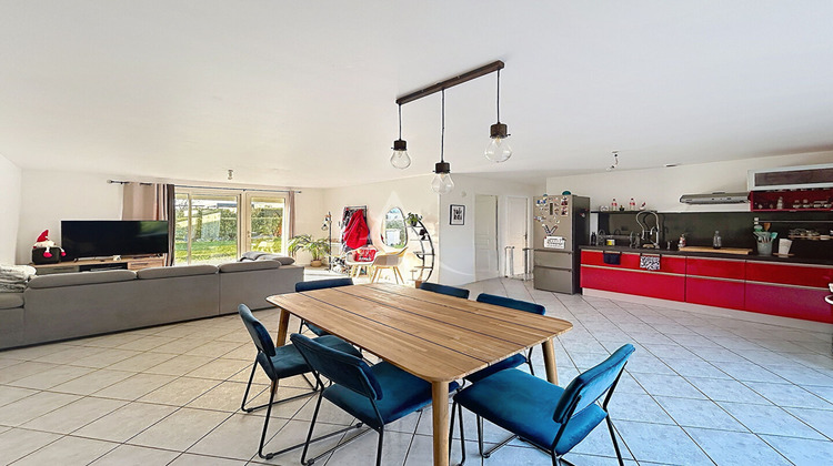 Ma-Cabane - Vente Maison SAINT-QUENTIN-LES-ANGES, 88 m²