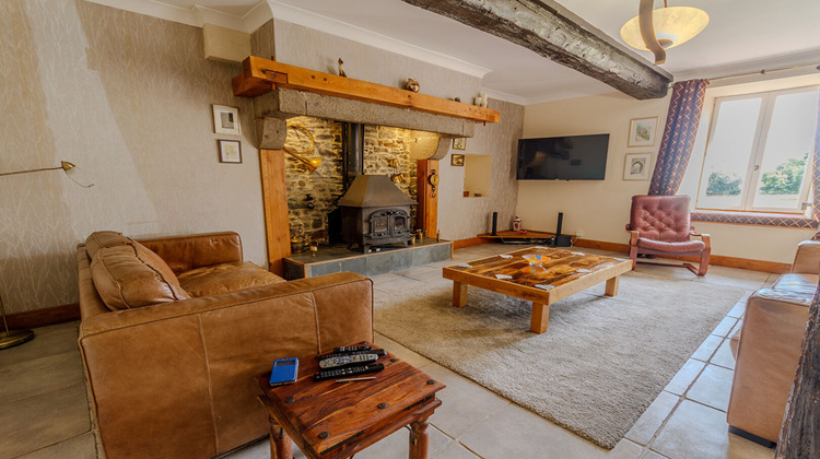 Ma-Cabane - Vente Maison SAINT-QUENTIN-LES-CHARDONNETS, 321 m²