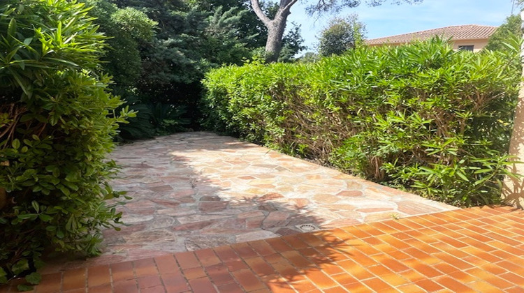 Ma-Cabane - Vente Maison SAINT-RAPHAEL, 64 m²