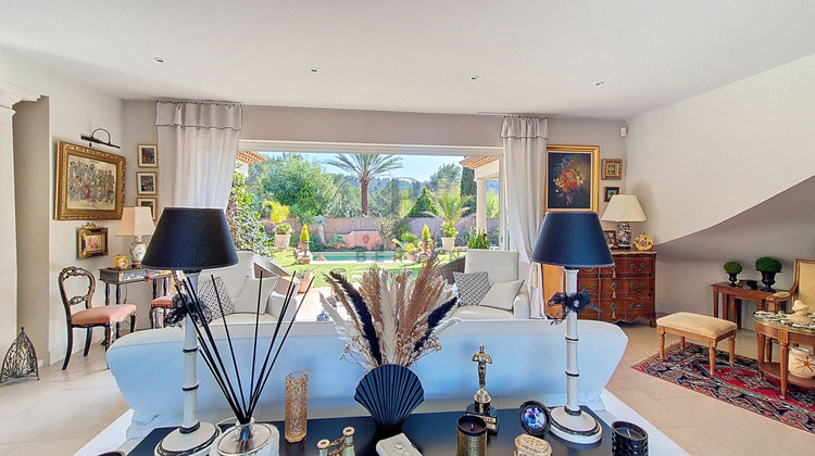 Ma-Cabane - Vente Maison SAINT-RAPHAEL, 188 m²