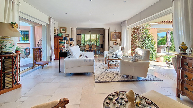 Ma-Cabane - Vente Maison SAINT-RAPHAEL, 188 m²