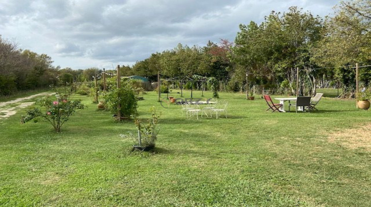 Ma-Cabane - Vente Maison Saint-Rémy-de-Provence, 300 m²