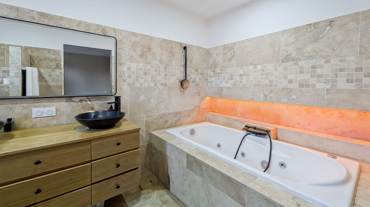 Ma-Cabane - Vente Maison SAINT-REMY-DE-PROVENCE, 105 m²