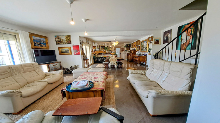 Ma-Cabane - Vente Maison SAINT-REMY-DE-PROVENCE, 230 m²