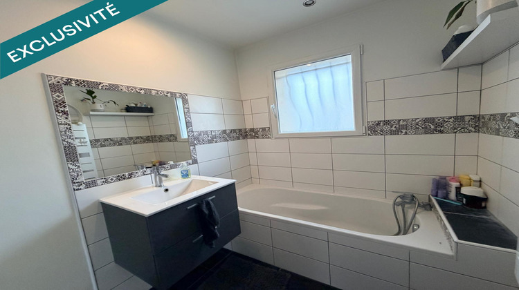 Ma-Cabane - Vente Maison Saint-Remy-en-Rollat, 110 m²