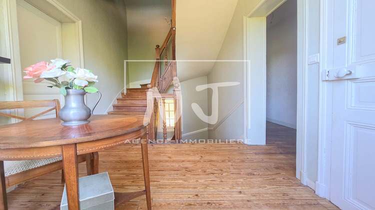 Ma-Cabane - Vente Maison SAINT-REMY-LA-VARENNE, 196 m²