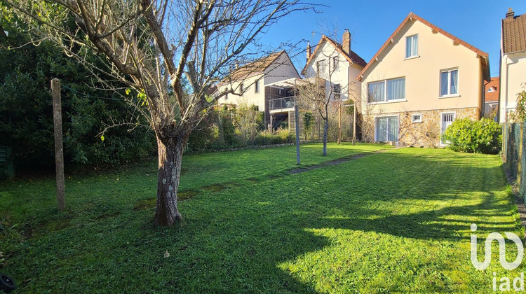 Ma-Cabane - Vente Maison Saint-Rémy-Lès-Chevreuse, 191 m²