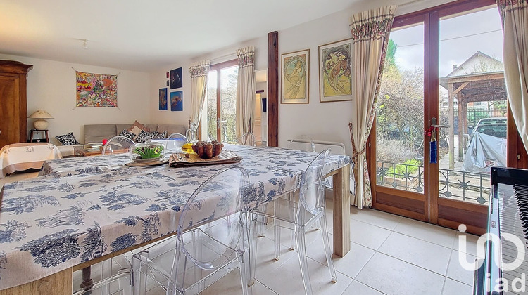 Ma-Cabane - Vente Maison Saint-Rémy-Lès-Chevreuse, 89 m²