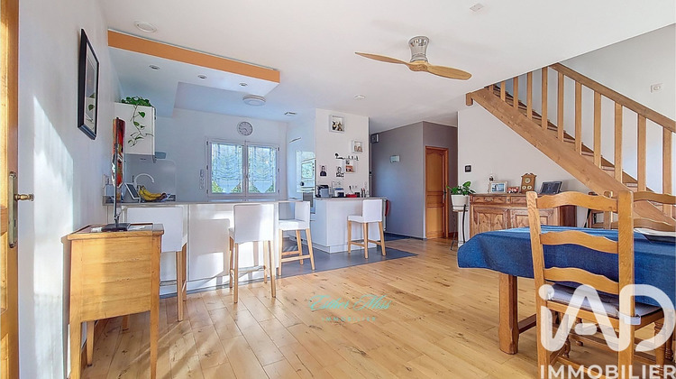 Ma-Cabane - Vente Maison Saint-Rémy-Lès-Chevreuse, 82 m²