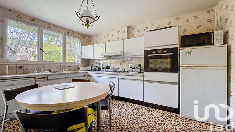 Ma-Cabane - Vente Maison Saint-Rémy-Lès-Chevreuse, 146 m²