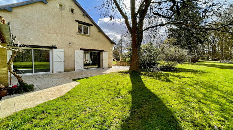 Ma-Cabane - Vente Maison SAINT ROCH, 385 m²