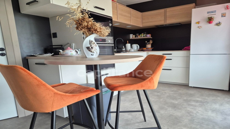 Ma-Cabane - Vente Maison SAINT ROMAIN DE BENET, 50 m²