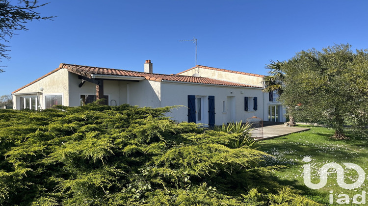 Ma-Cabane - Vente Maison Saint-Romain-de-Benet, 164 m²