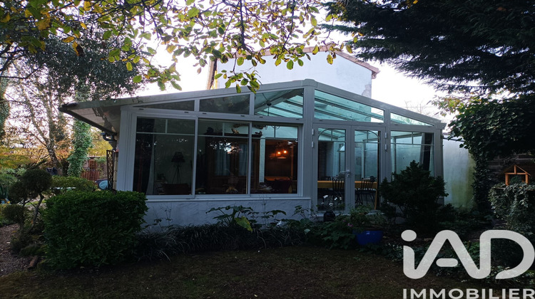 Ma-Cabane - Vente Maison Saint-Romain-de-Benet, 220 m²