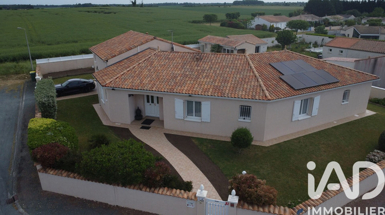 Ma-Cabane - Vente Maison Saint-Romain-de-Benet, 187 m²