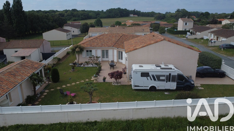 Ma-Cabane - Vente Maison Saint-Romain-de-Benet, 187 m²