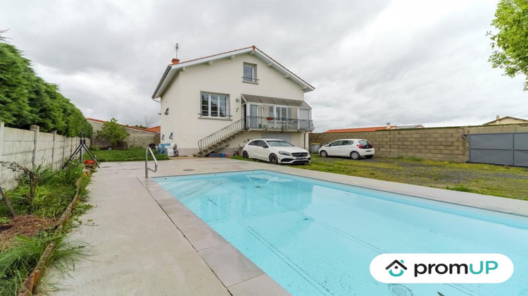 Ma-Cabane - Vente Maison Saint-Romain-le-Puy, 153 m²