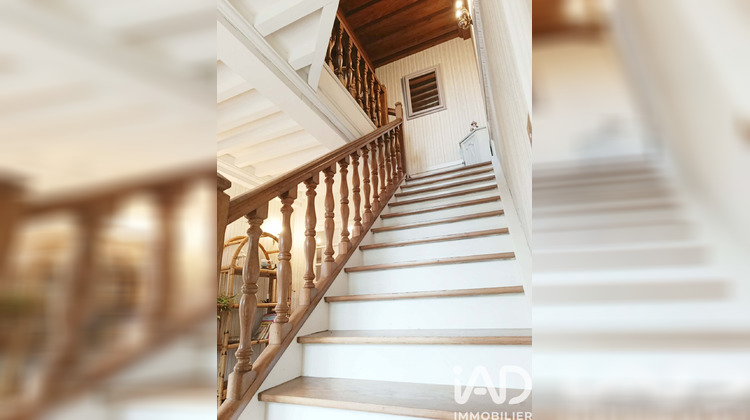 Ma-Cabane - Vente Maison Saint-Romain-le-Puy, 209 m²