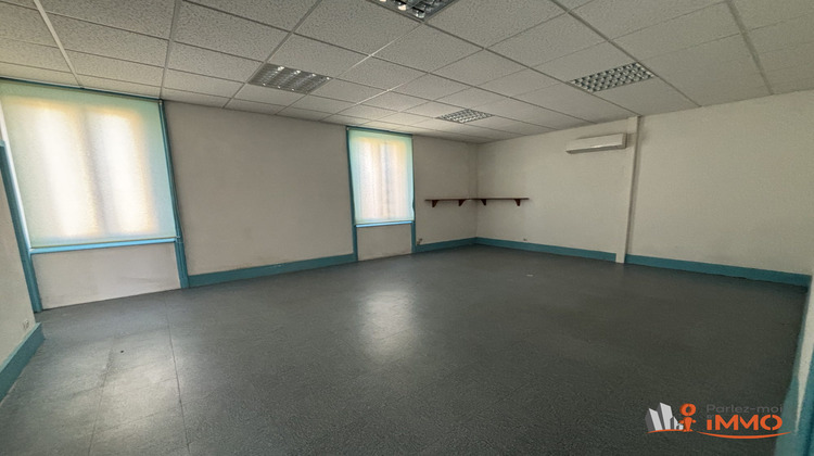 Ma-Cabane - Vente Maison Saint-Romain-le-Puy, 290 m²