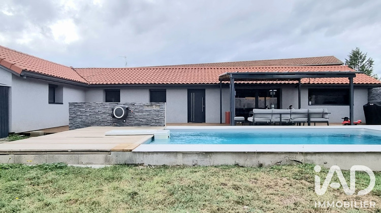 Ma-Cabane - Vente Maison Saint-Romain-le-Puy, 110 m²