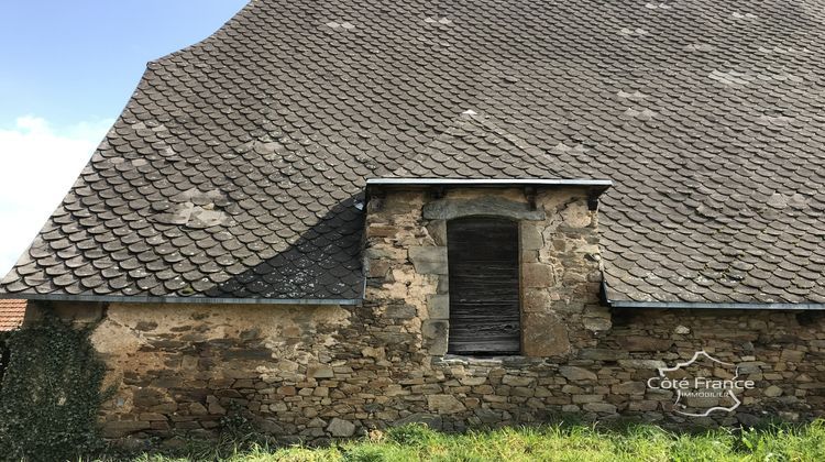 Ma-Cabane - Vente Maison Saint-Santin, 200 m²