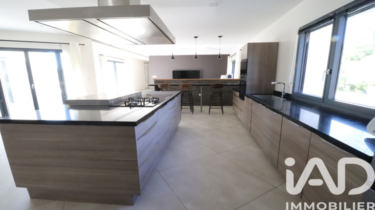 Ma-Cabane - Vente Maison Saint-Saturnin, 239 m²
