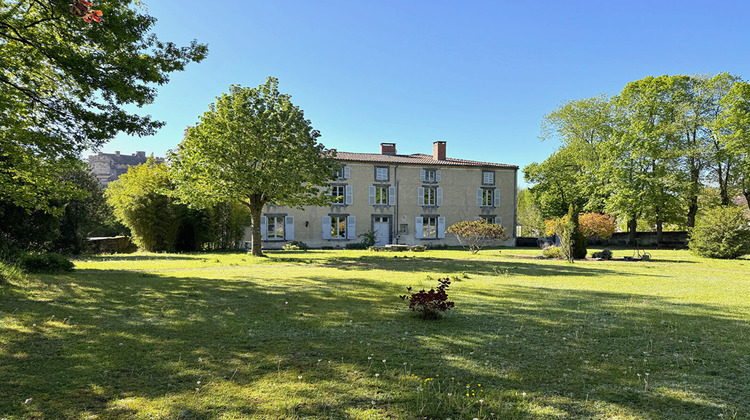 Ma-Cabane - Vente Maison SAINT-SATURNIN, 300 m²