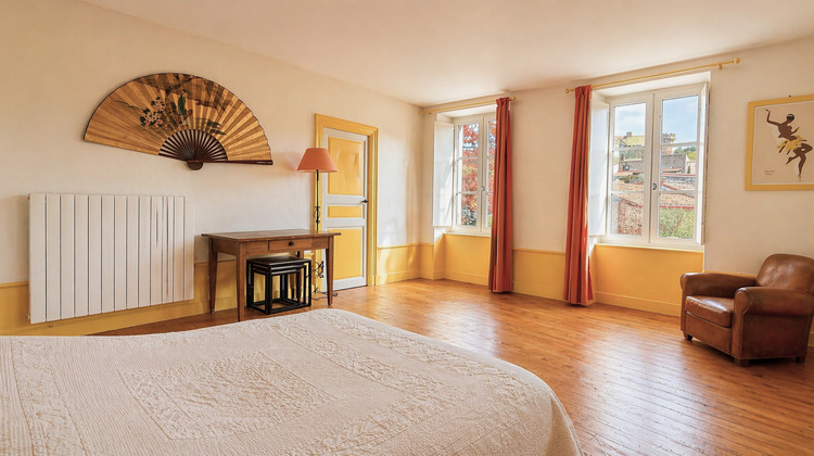 Ma-Cabane - Vente Maison SAINT-SATURNIN, 300 m²