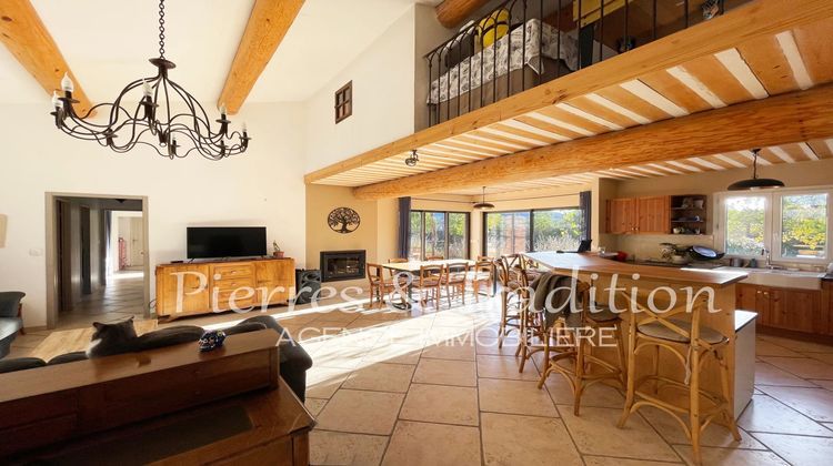 Ma-Cabane - Vente Maison Saint-Saturnin-lès-Apt, 200 m²