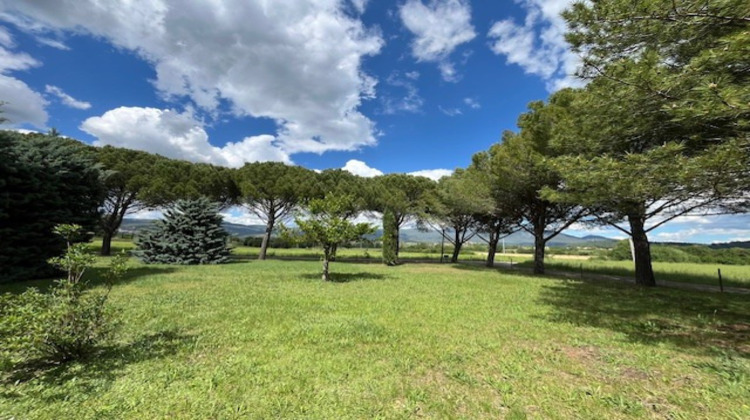 Ma-Cabane - Vente Maison Saint-Saturnin-lès-Apt, 208 m²