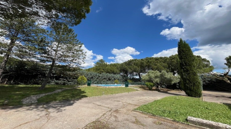 Ma-Cabane - Vente Maison Saint-Saturnin-lès-Apt, 208 m²