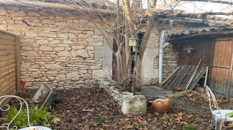 Ma-Cabane - Vente Maison SAINT SATURNIN LES APT, 45 m²