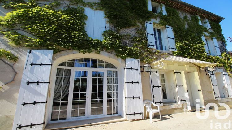 Ma-Cabane - Vente Maison Saint-Saturnin-Lès-Avignon, 500 m²