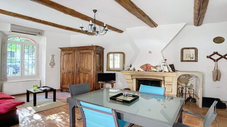 Ma-Cabane - Vente Maison Saint-Saturnin-lès-Avignon, 98 m²