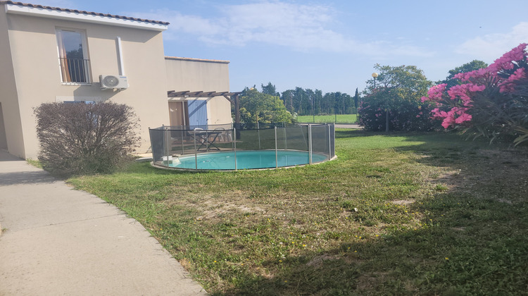 Ma-Cabane - Vente Maison Saint-Saturnin-lès-Avignon, 90 m²