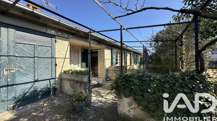 Ma-Cabane - Vente Maison Saint-Saturnin-Lès-Avignon, 73 m²