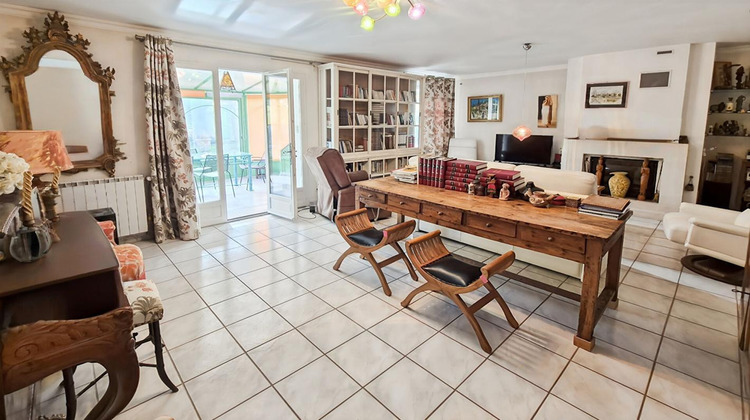 Ma-Cabane - Vente Maison SAINT SATURNIN LES AVIGNON, 155 m²