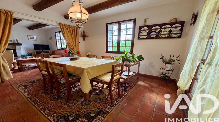 Ma-Cabane - Vente Maison Saint-Saturnin-Lès-Avignon, 97 m²