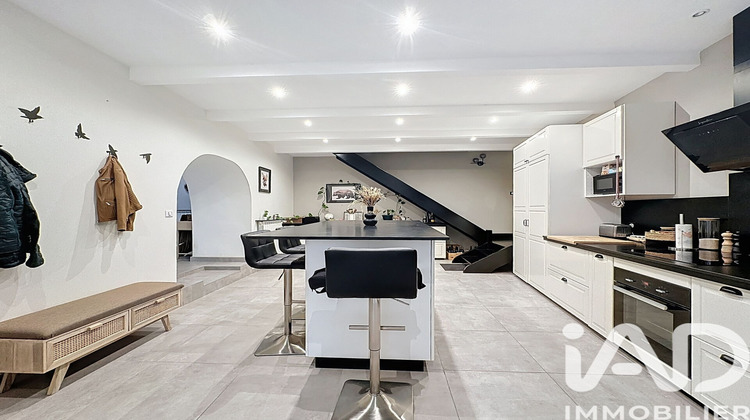 Ma-Cabane - Vente Maison Saint-Saturnin-Lès-Avignon, 130 m²