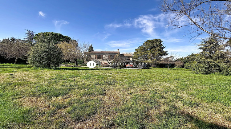 Ma-Cabane - Vente Maison Saint-Saturnin-lès-Avignon, 96 m²